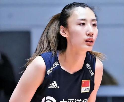 孙敬媛家庭背景资料,出身名门，传承家学，成就非凡人生